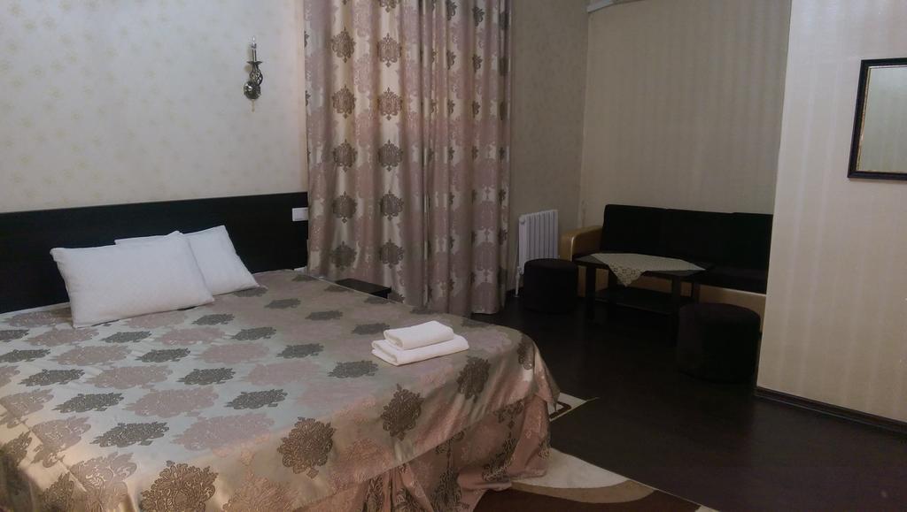 Home Hotel Astana Exterior foto